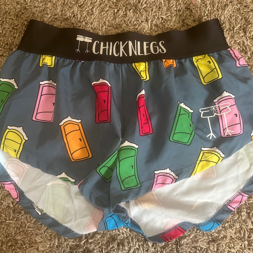 Chicknlegs Women's Porta Potty Running Shorts